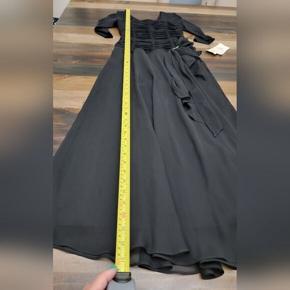 Sangria Fully Lined Black Midi Dress Square Neck V Back Ruffle 3/4 Sleeve Size 8 - Picture 11 of 11